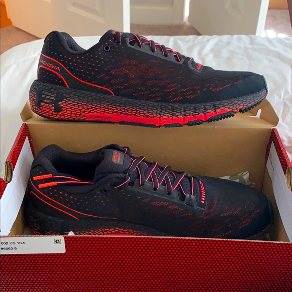 Under Armour HOVR Machina Running Shoes